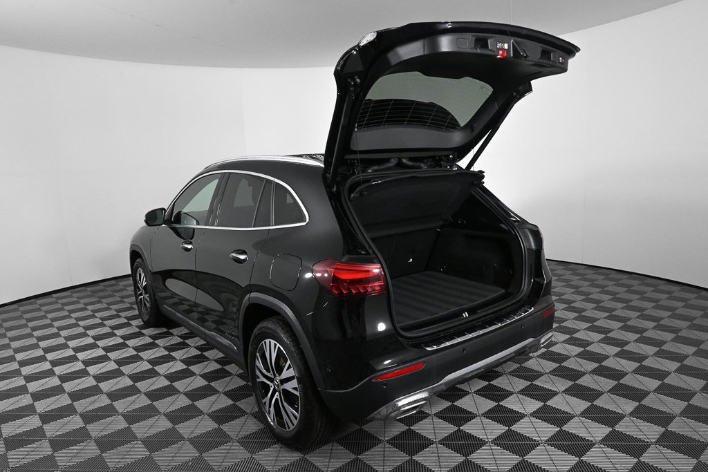 2025 Mercedes Benz GLA 250 photo 29