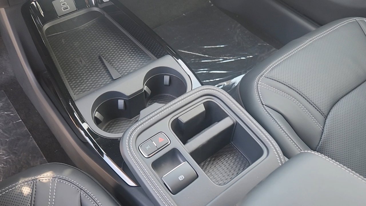 2025 Ford Mustang Mach-E Premium photo 18