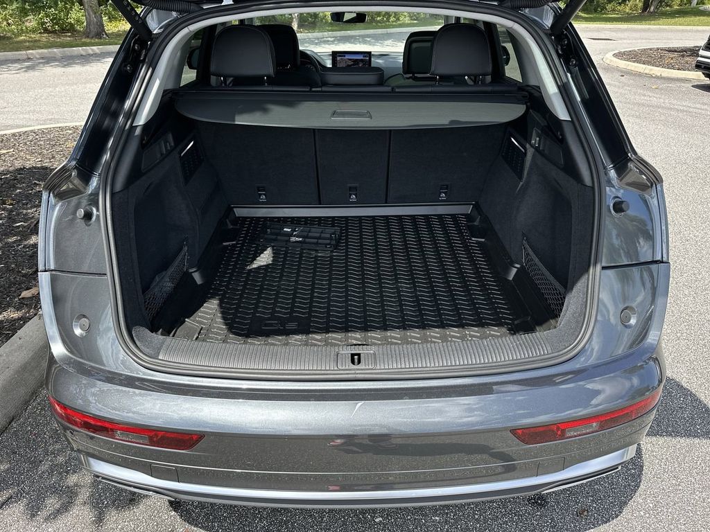 2024 Audi Q5 45 S line Premium photo 27