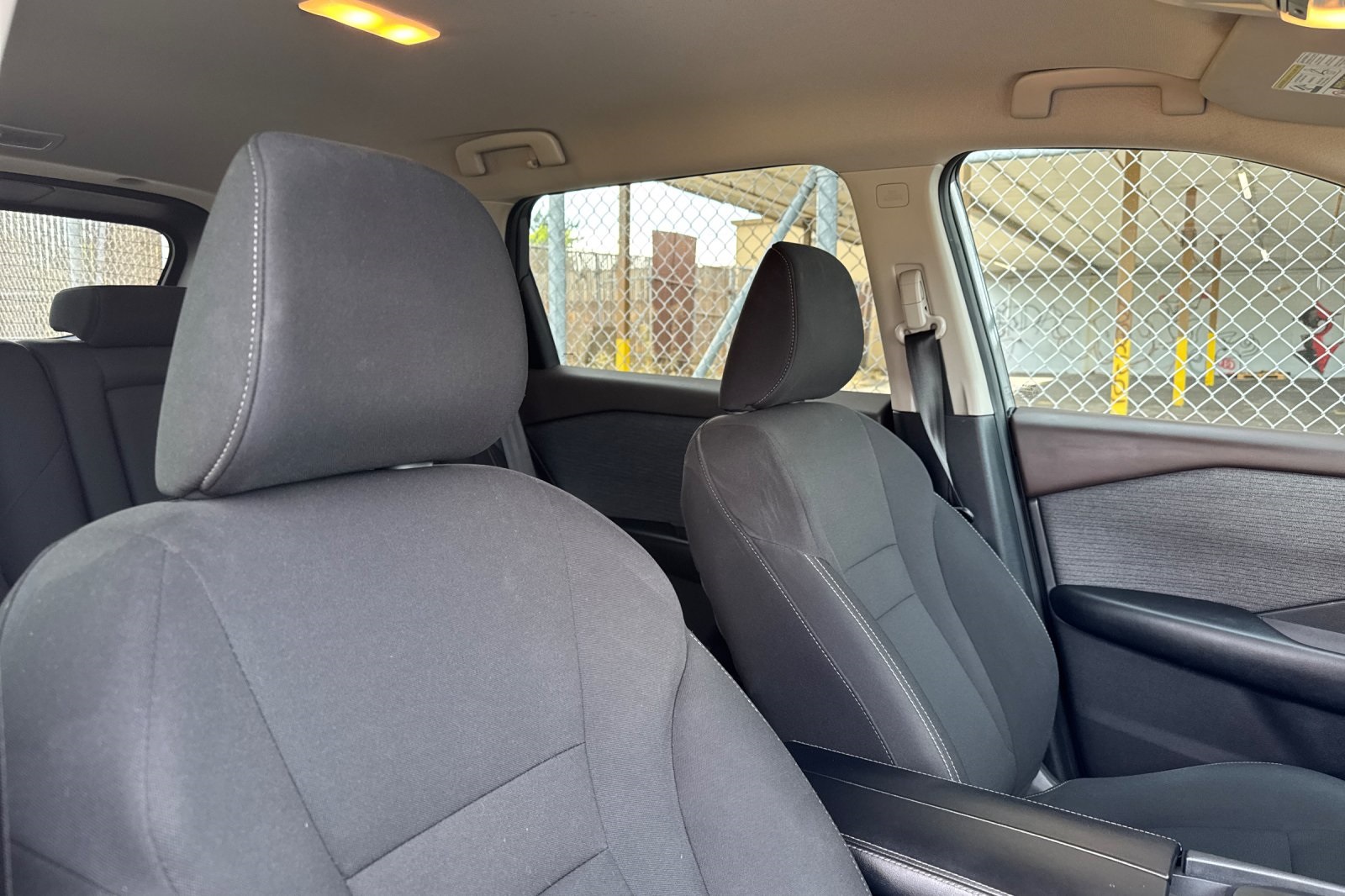 2023 Nissan Rogue S photo 17