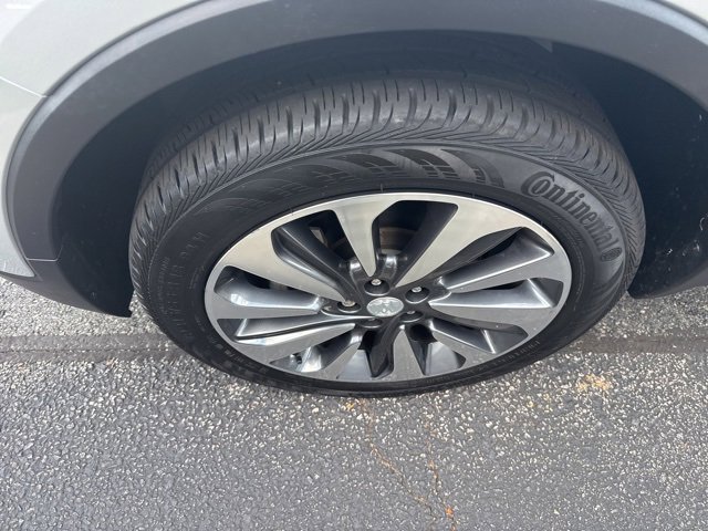 2022 Buick Encore Preferred photo 5