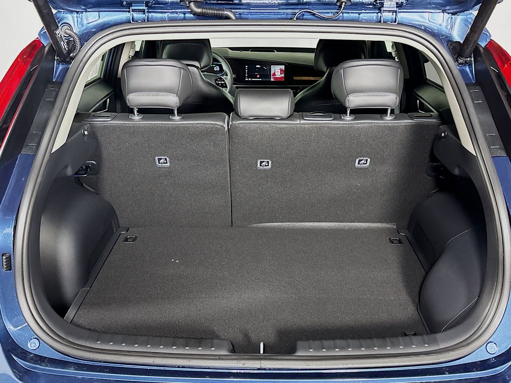 2025 Kia Niro Plug-In Hybrid SX Touring photo 21