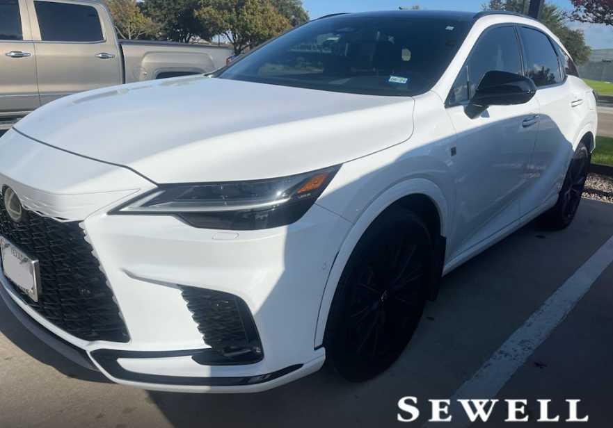 2024 Lexus RX Hybrid 500h's photo