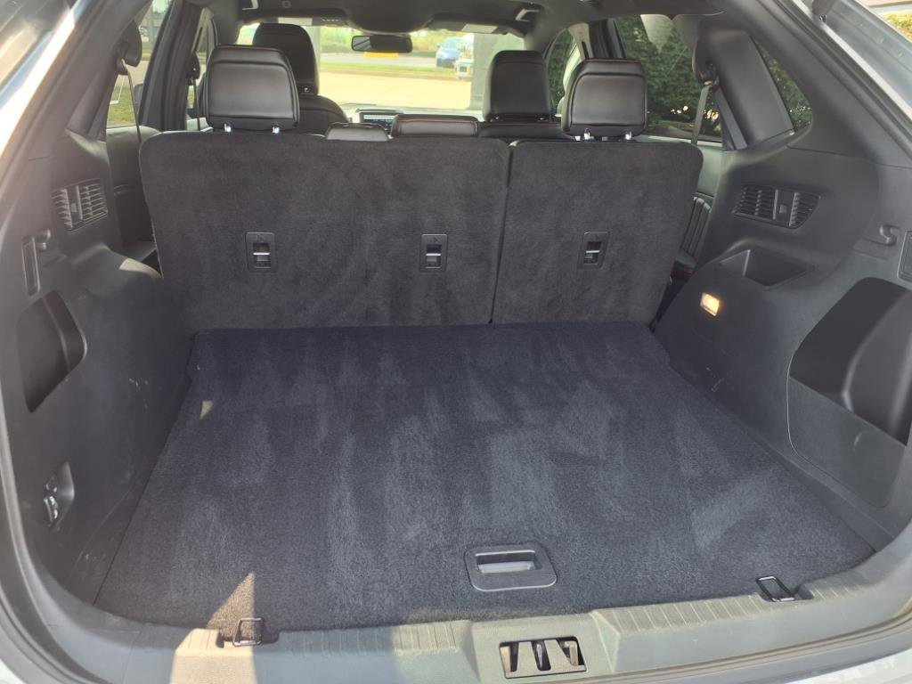 2024 Ford Edge ST-Line photo 22