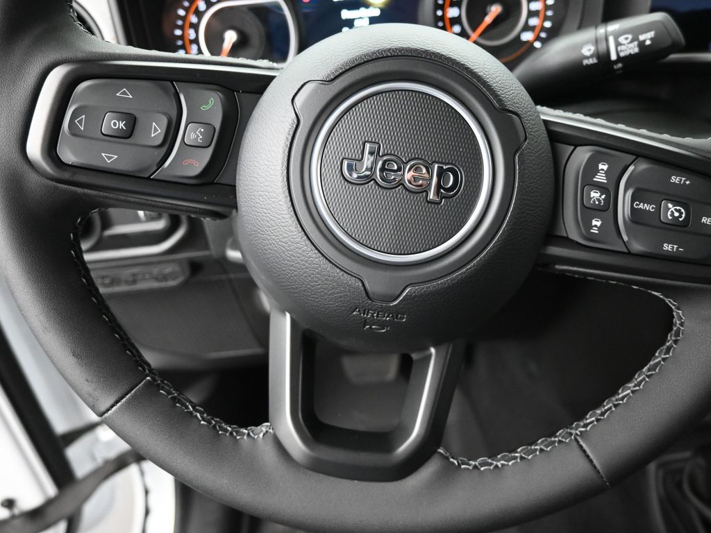 2025 Jeep Gladiator Sport S photo 12