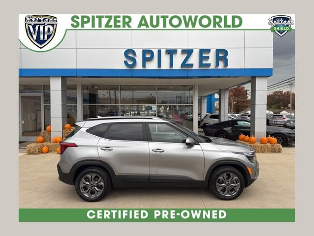 2024 Kia Seltos S's photo