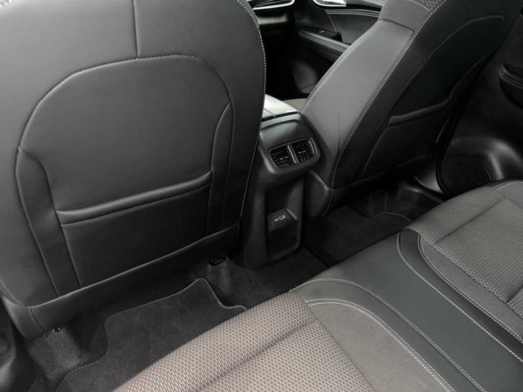 2021 Buick Envision Preferred photo 18