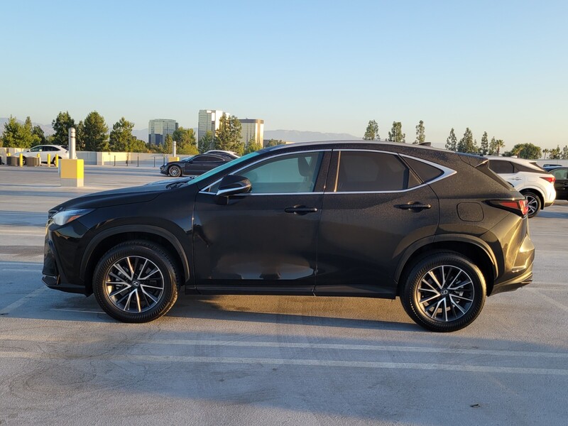 2024 Lexus NX 350 photo 2