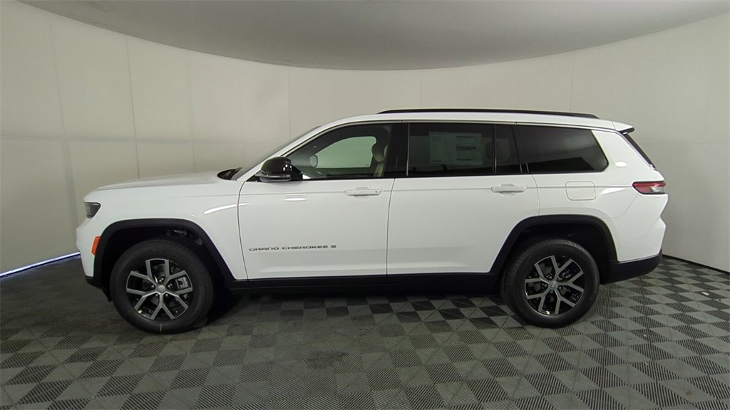 2025 Jeep Grand Cherokee Limited photo 5