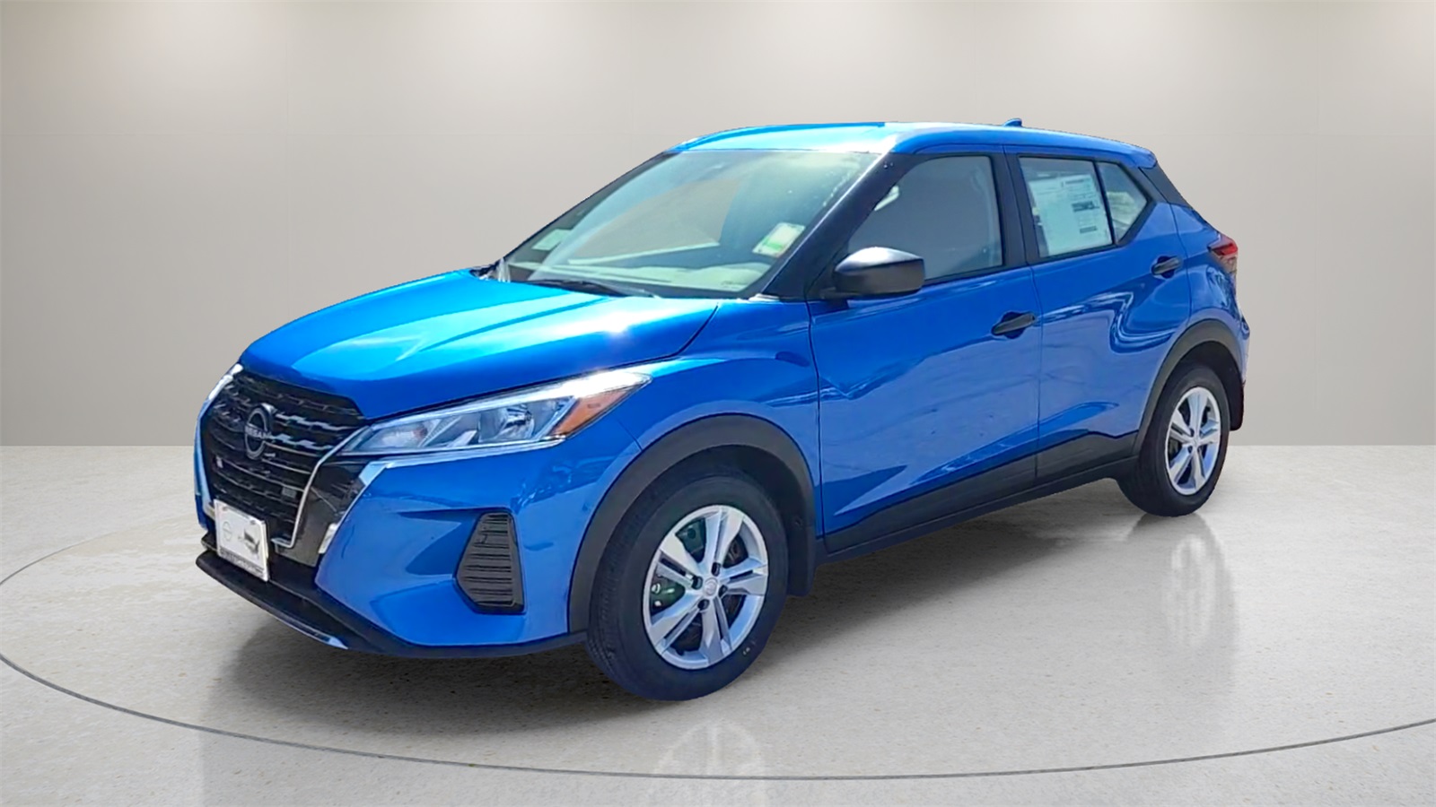 2025 Nissan Kicks Play S photo 3