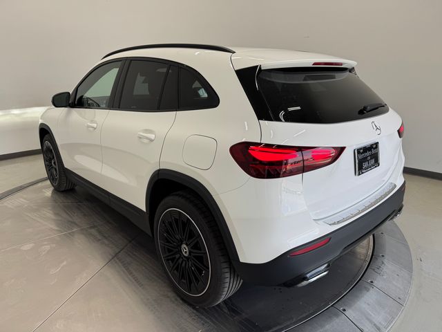 2026 Mercedes Benz GLA 250 photo 9