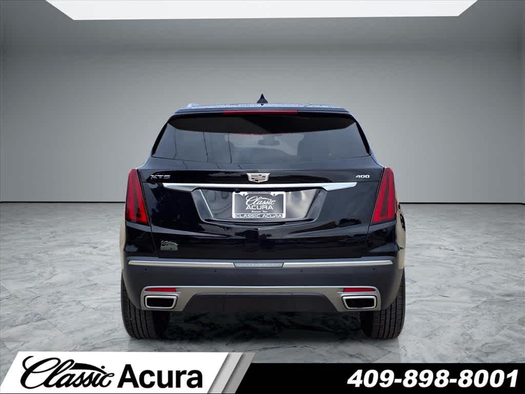 2021 Cadillac XT5 Premium Luxury photo 3