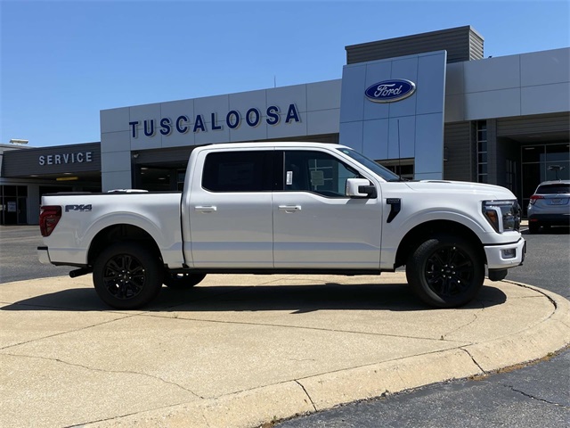 2025 Ford F-150 Platinum photo 2