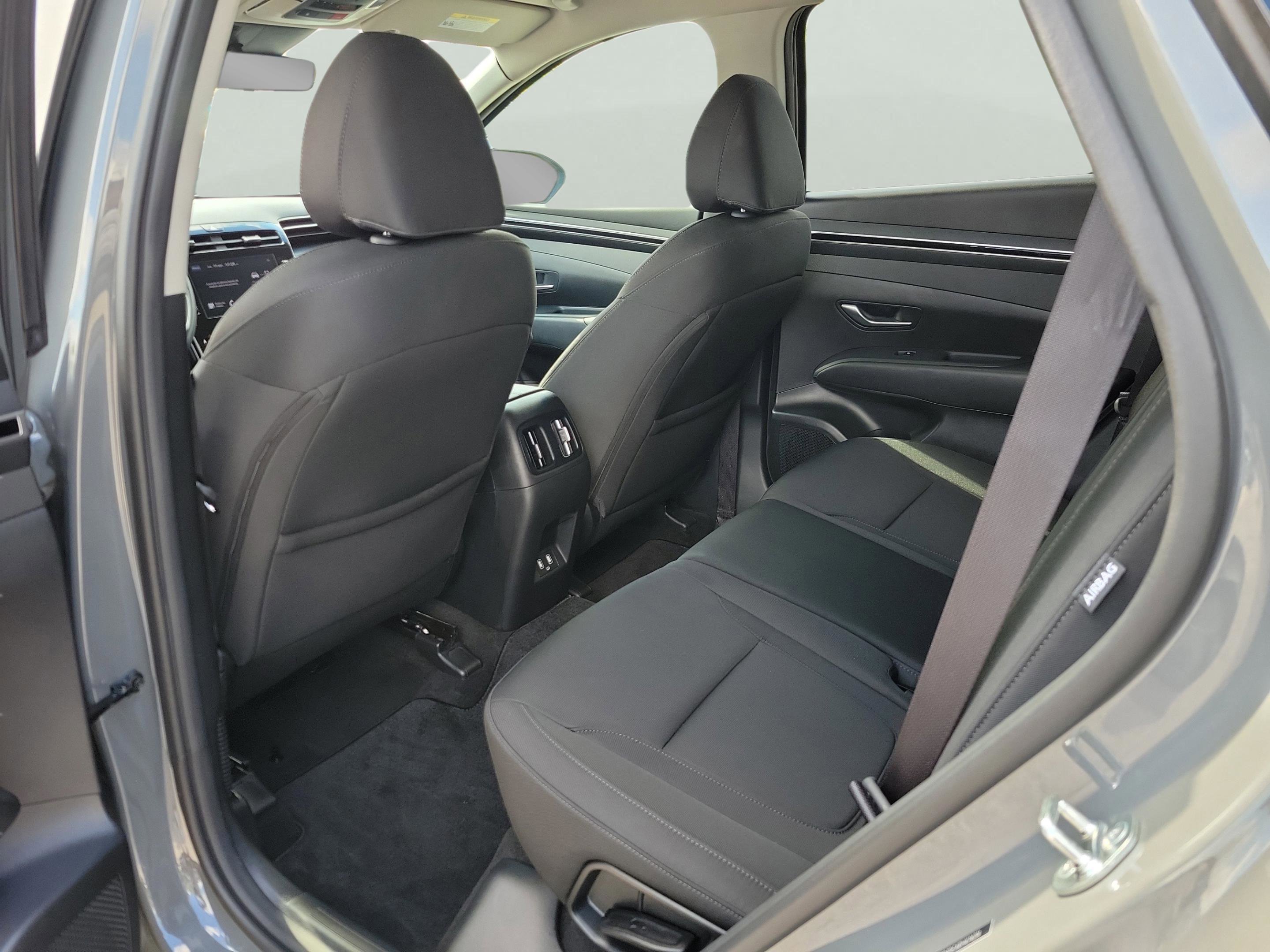 2024 Hyundai Tucson SEL photo 9