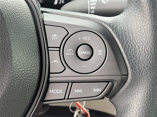 2026 Toyota Corolla Cross L photo 23