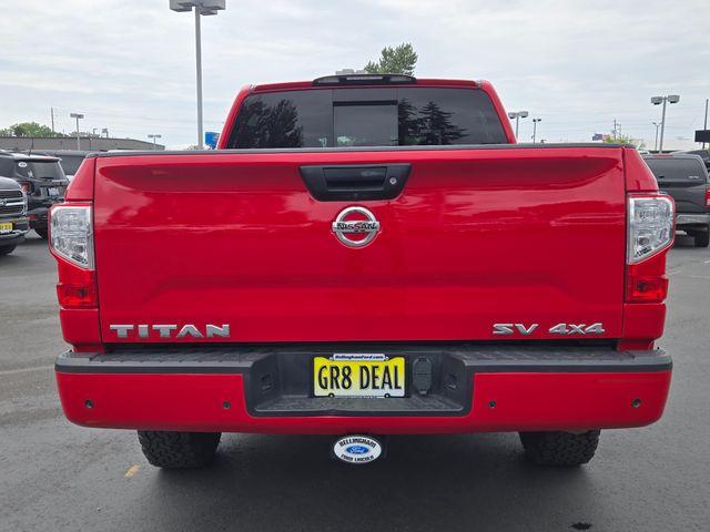 2021 Nissan Titan SV photo 6