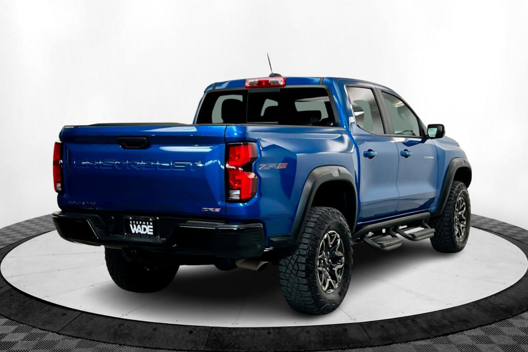 Certified Used 2024 Glacier Blue Metallic Chevrolet ZR2 image 5