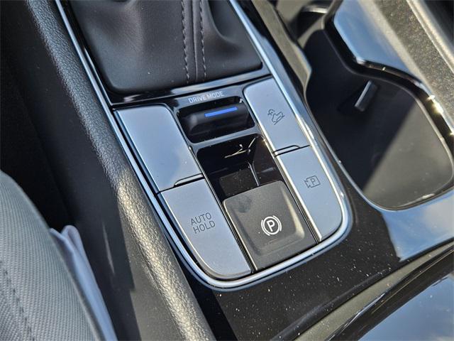 2026 Hyundai Santa Cruz SE photo 15