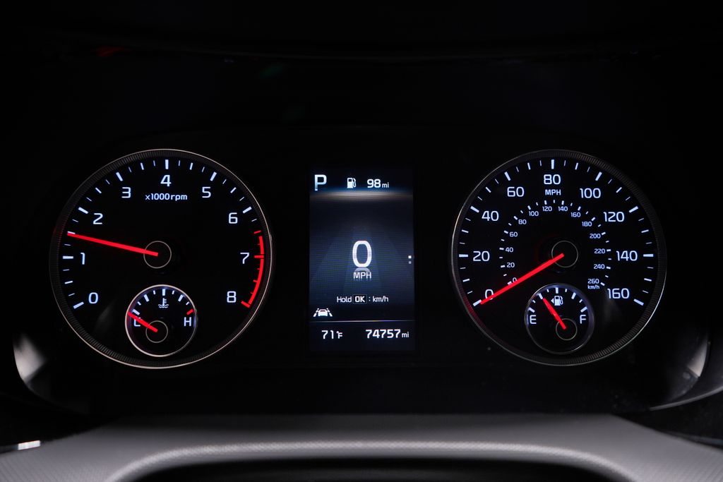2021 Kia K5 GT-Line photo 21