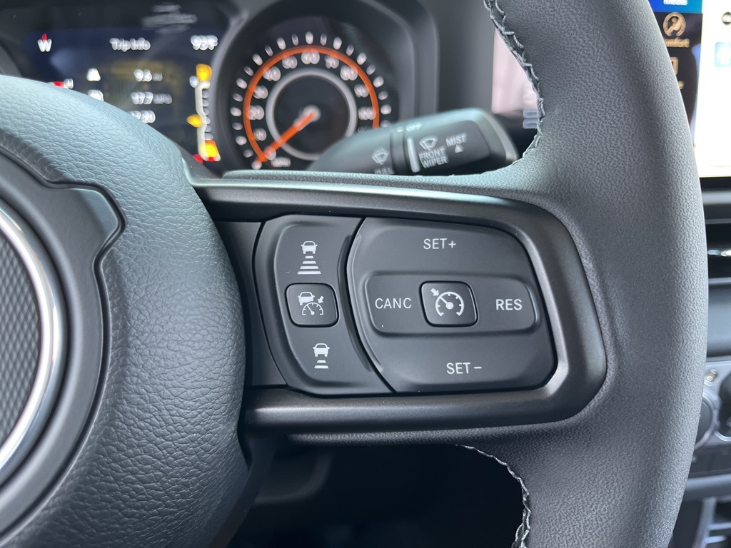 2025 Jeep Gladiator Sport photo 42