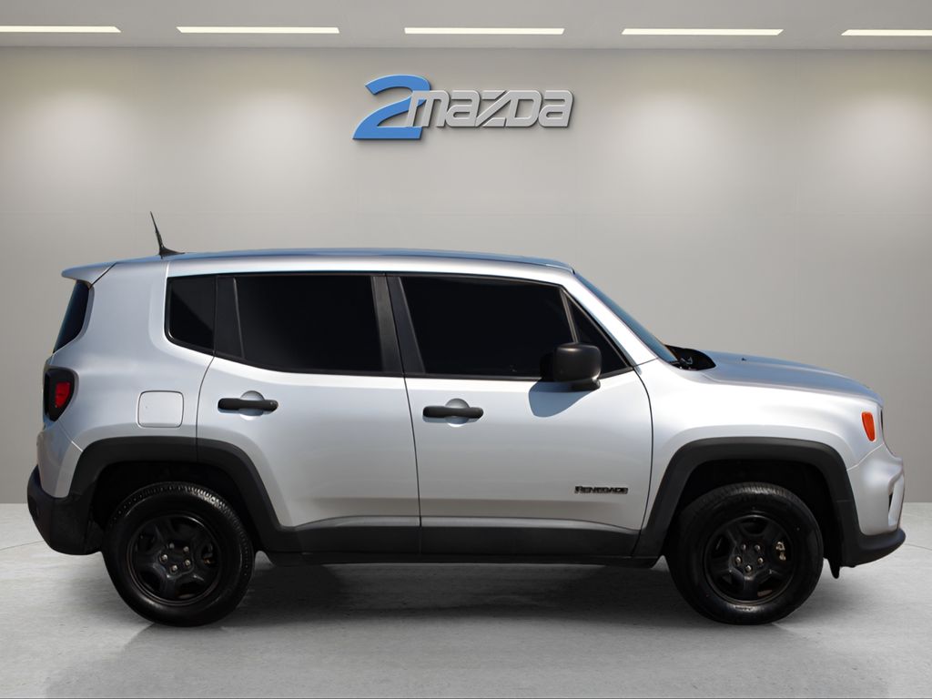 2021 Jeep Renegade Sport photo 5