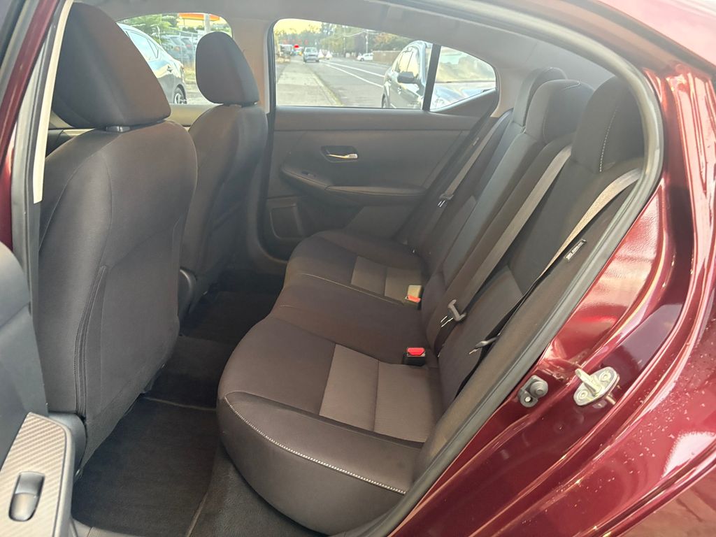 2022 Nissan Sentra SV photo 27