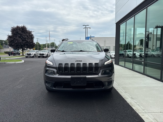 2016 Jeep Cherokee Altitude photo 3