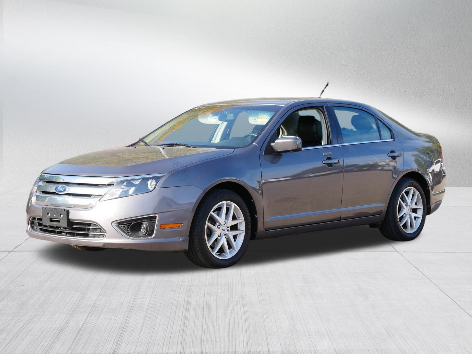 2012 Ford Fusion SEL photo 3