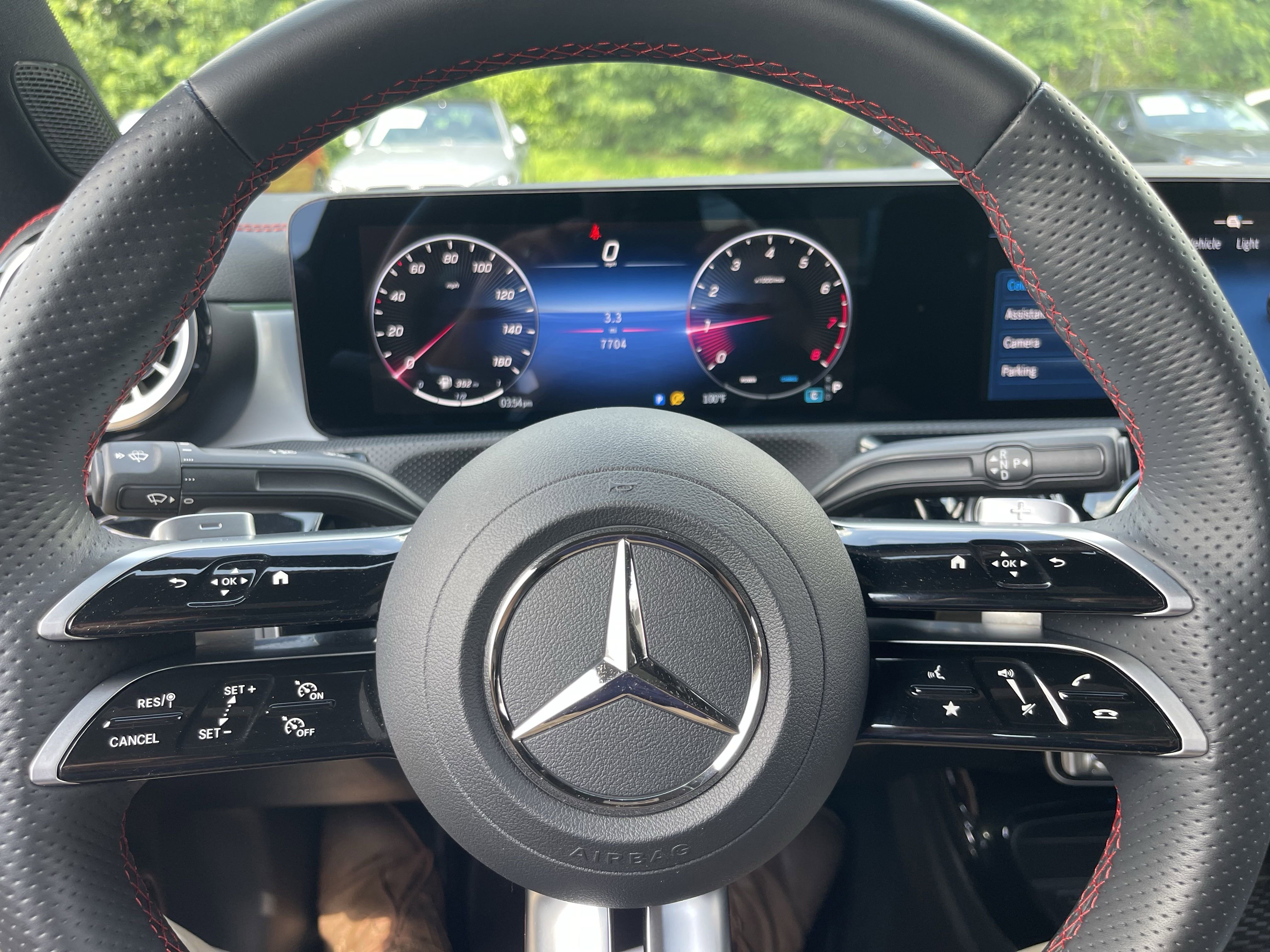 2025 Mercedes Benz CLA 250 photo 11