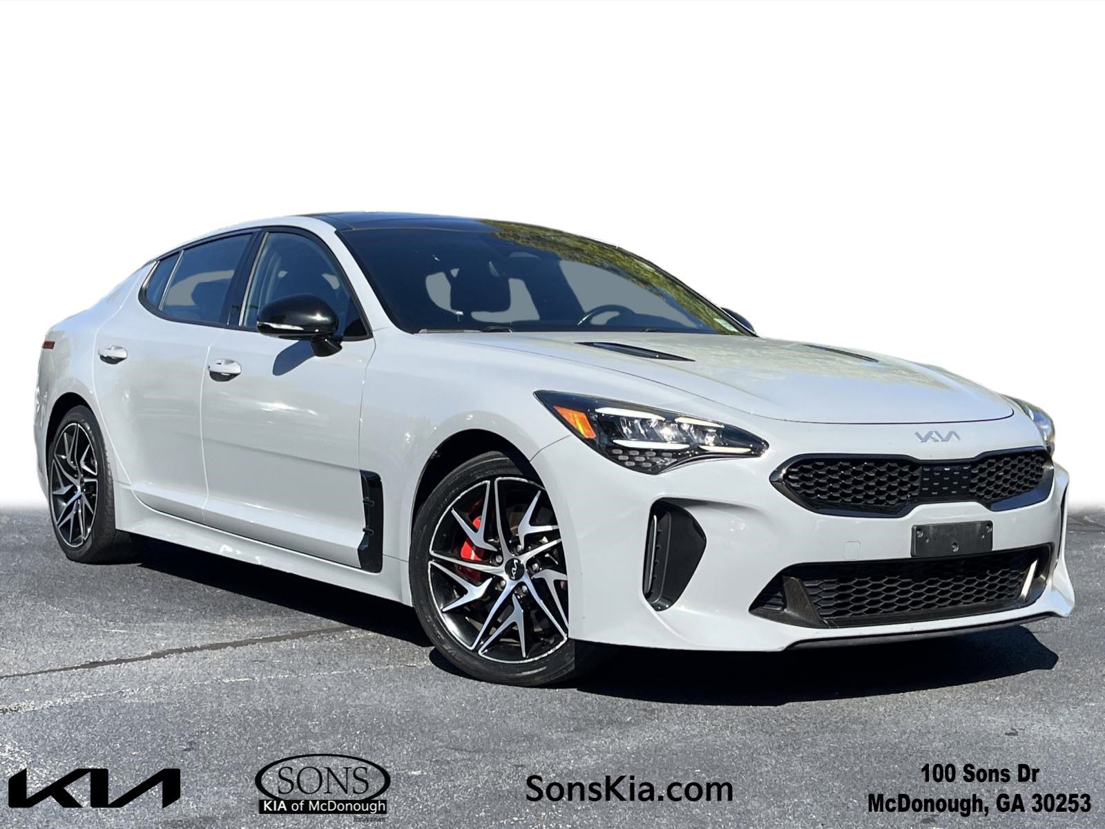 2023 Kia Stinger GT-Line's photo