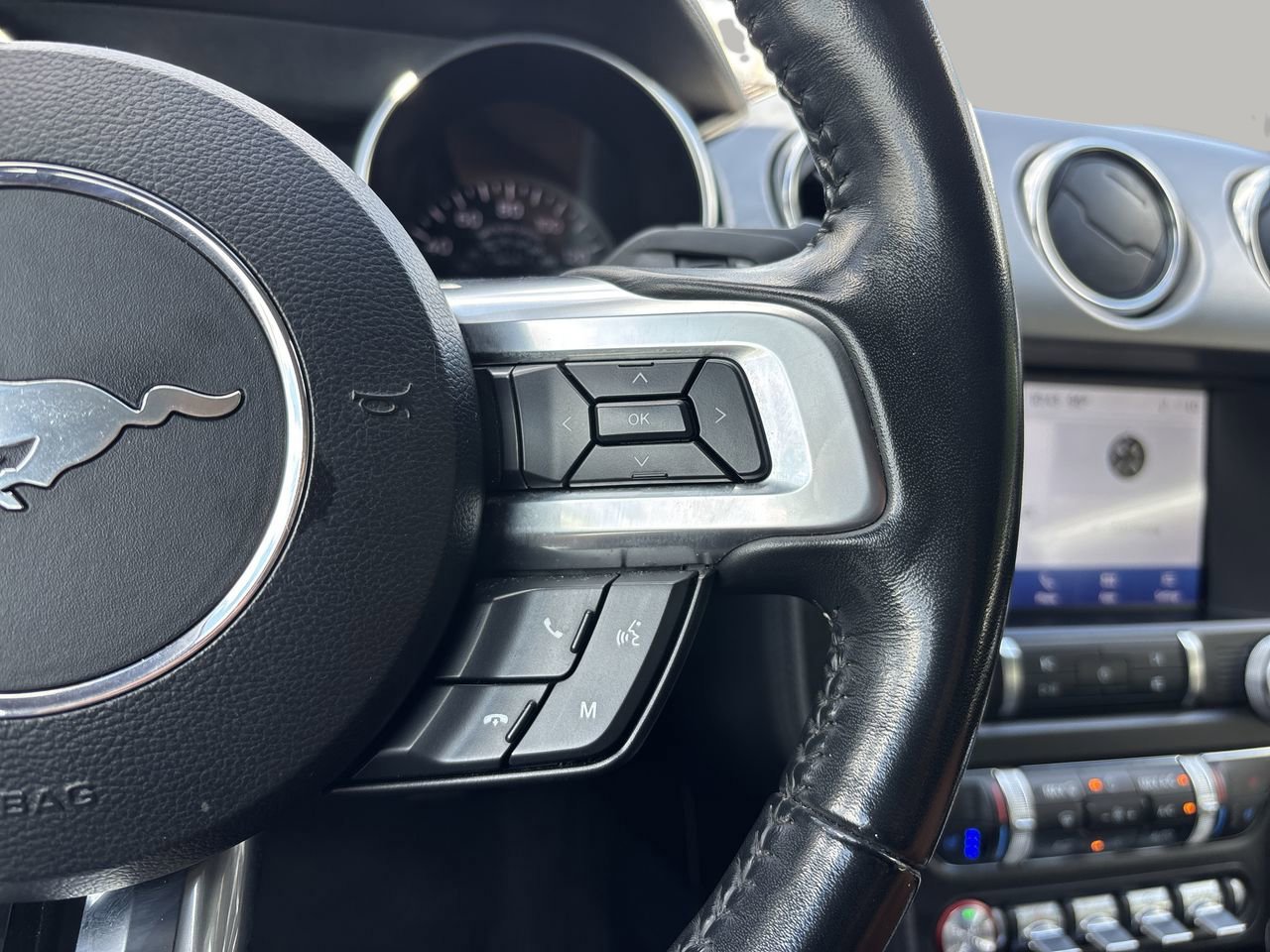2023 Ford Mustang EcoBoost Premium photo 27
