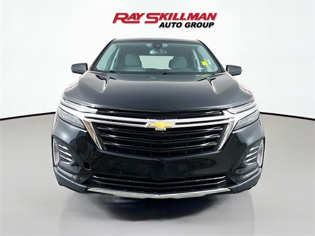 2024 Chevrolet Equinox LT photo 2