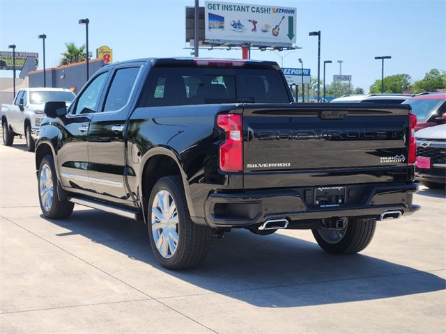2024 Chevrolet Silverado 1500 High Country photo 4