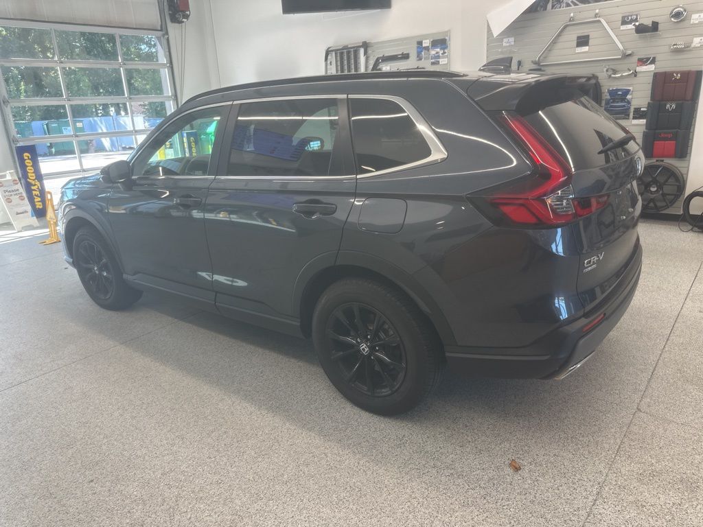 2024 Honda CR-V Hybrid Sport-L photo 12