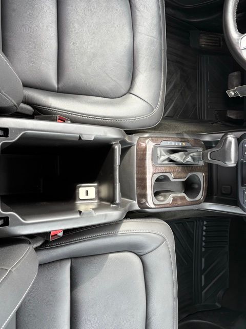 2017 Gmc Canyon SLT photo 27