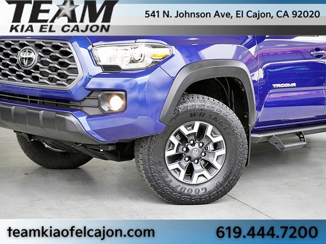 2022 Toyota Tacoma TRD Sport photo 3