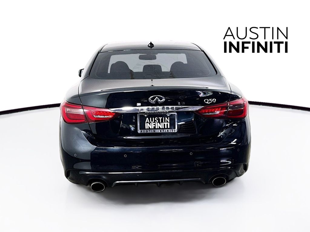 2018 Infiniti Q50 3.0t LUXE photo 4