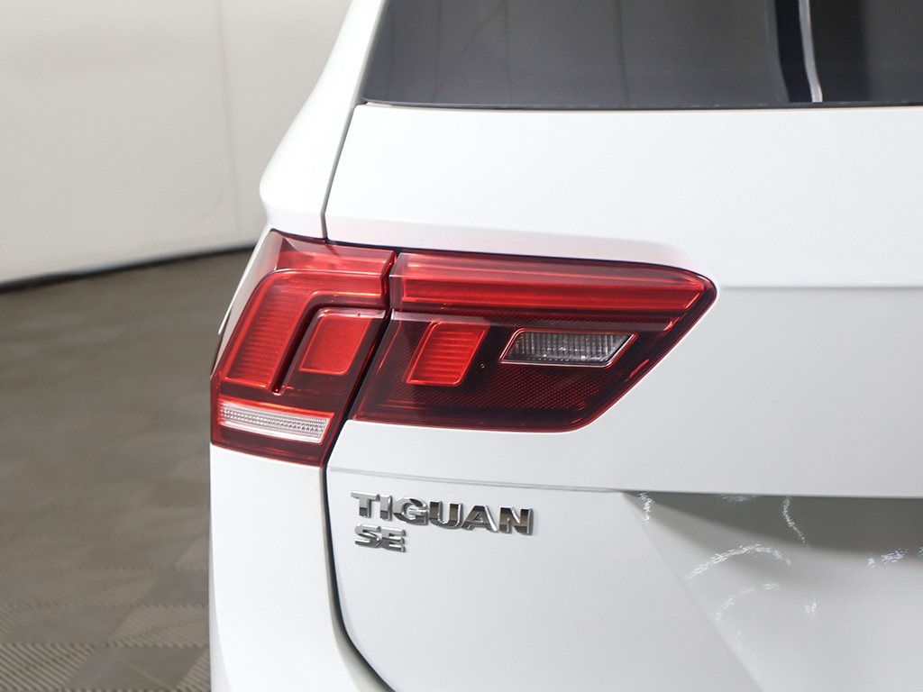 2021 Volkswagen Tiguan SE R-Line Black photo 15