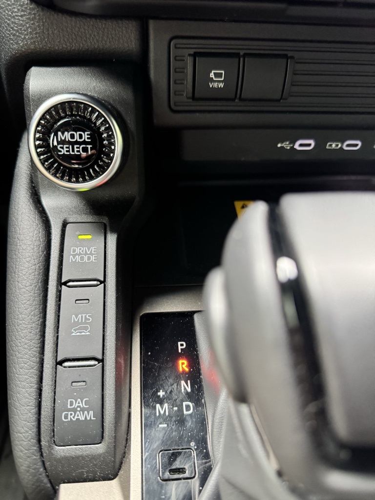 2025 Toyota Land Cruiser Base photo 17
