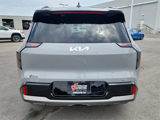 2026 Kia EV9 GT-Line photo 3
