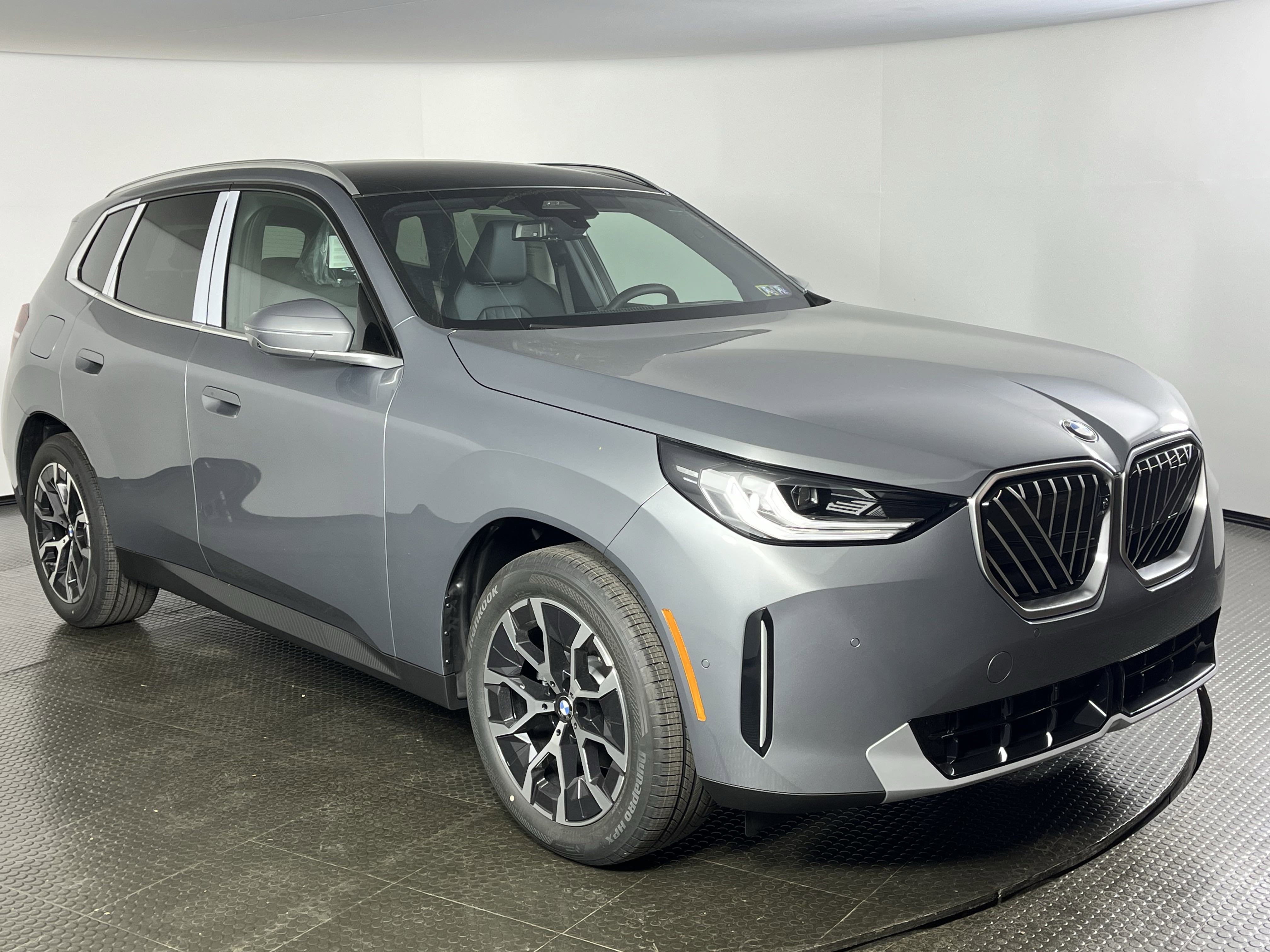 2026 Bmw X3 photo 2