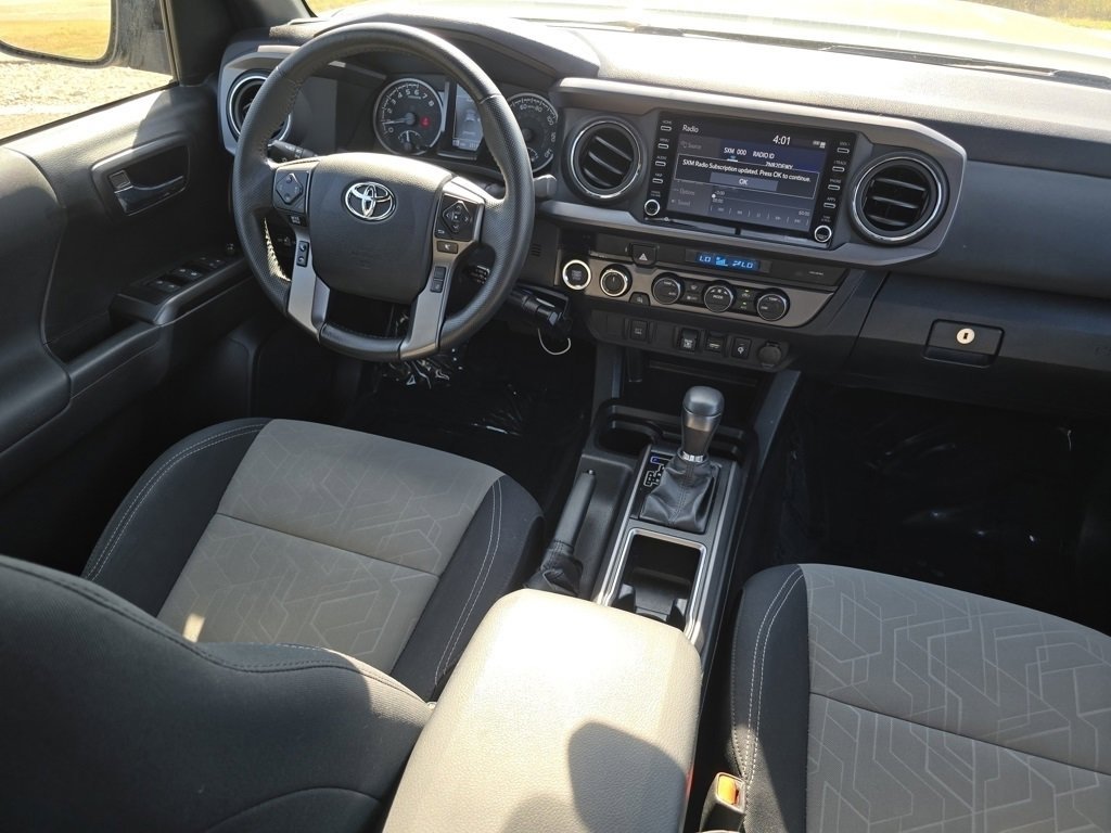 2023 Toyota Tacoma TRD Off-Road 4x4 photo 28