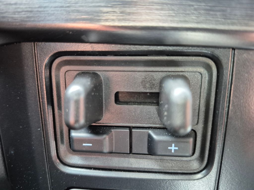 2024 Ford F-250 photo 19