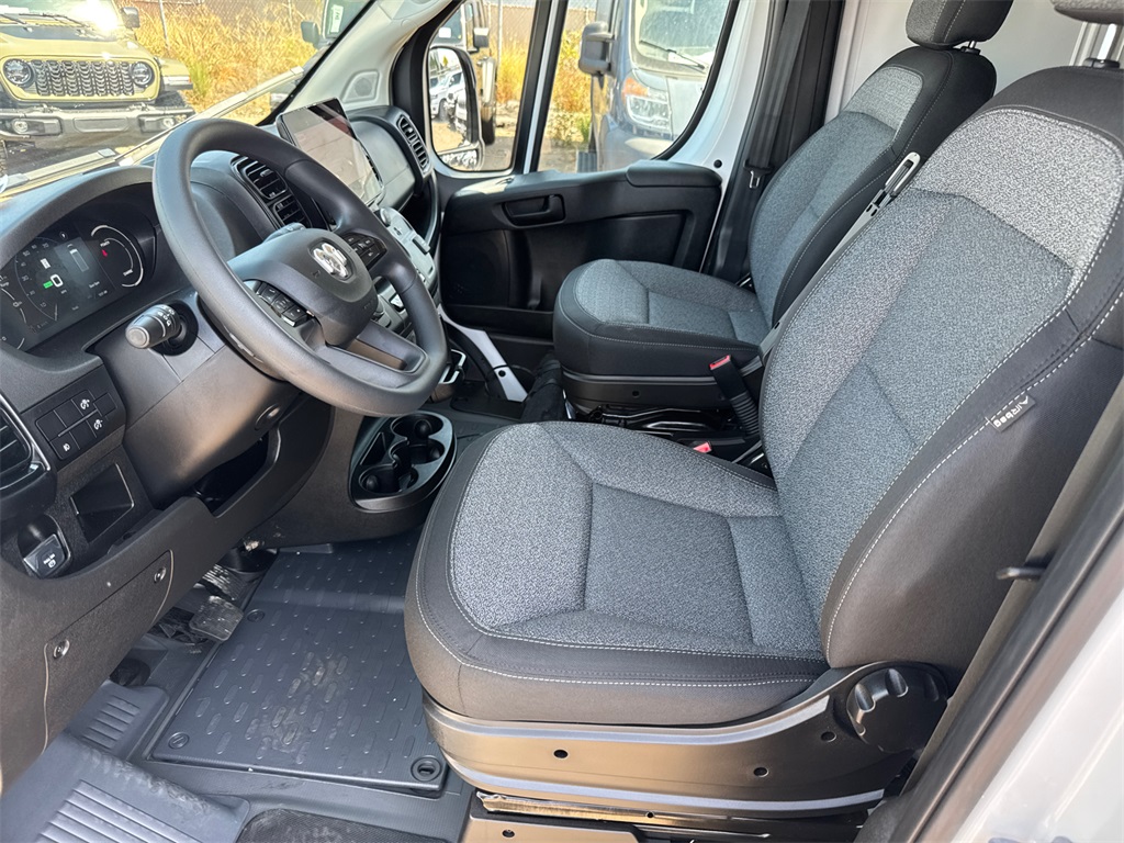 2025 Ram ProMaster 3500 photo 23