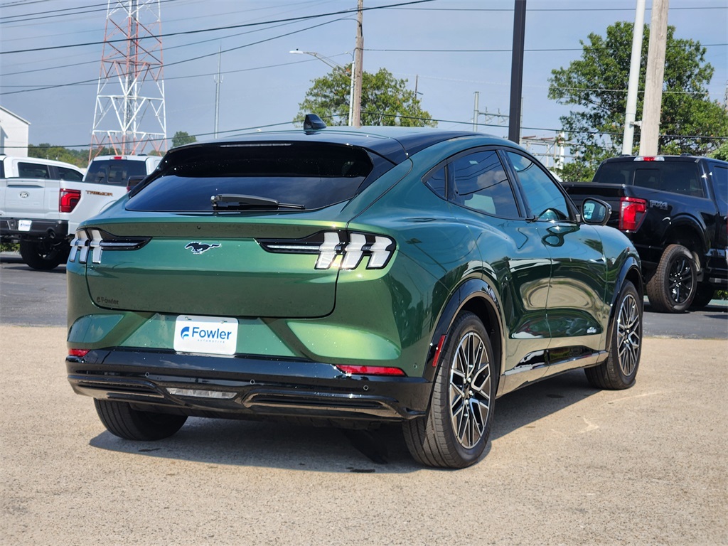 2024 Ford Mustang Mach-E Premium photo 7