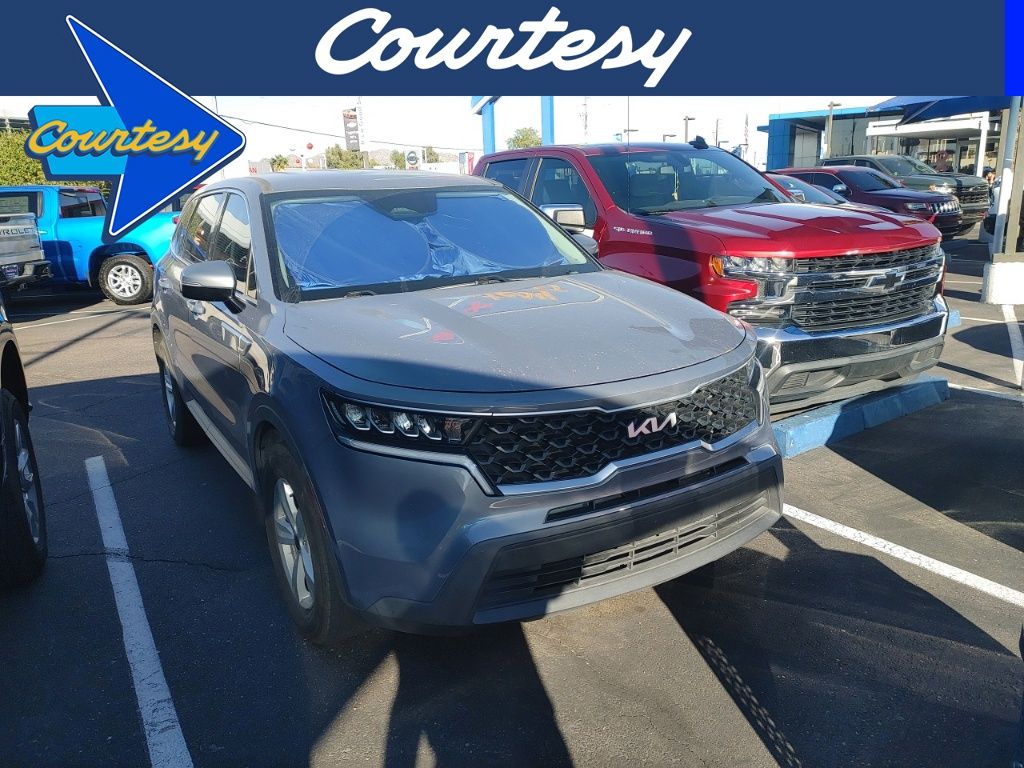 2022 Kia Sorento LX