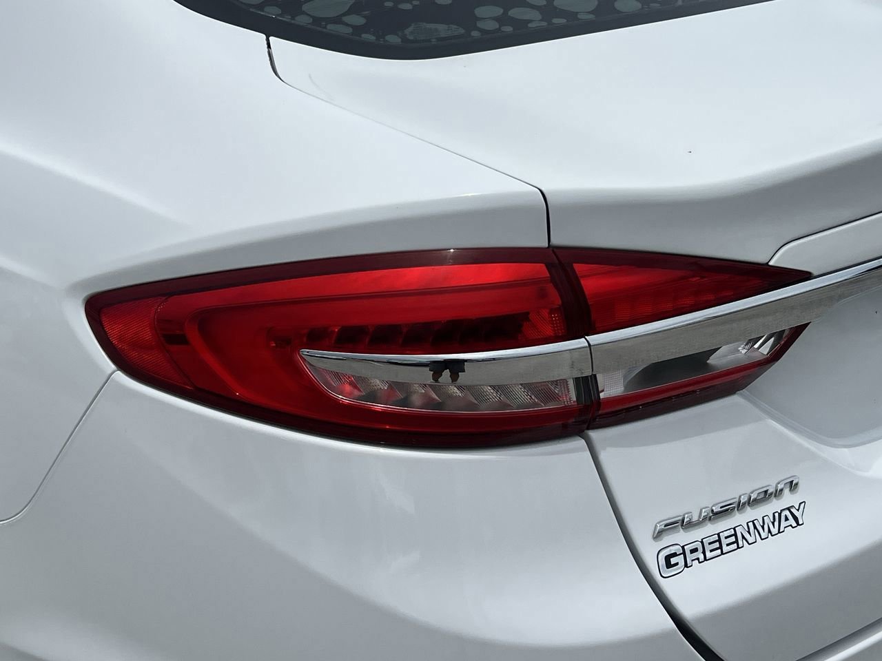 2018 Ford Fusion Hybrid S photo 7
