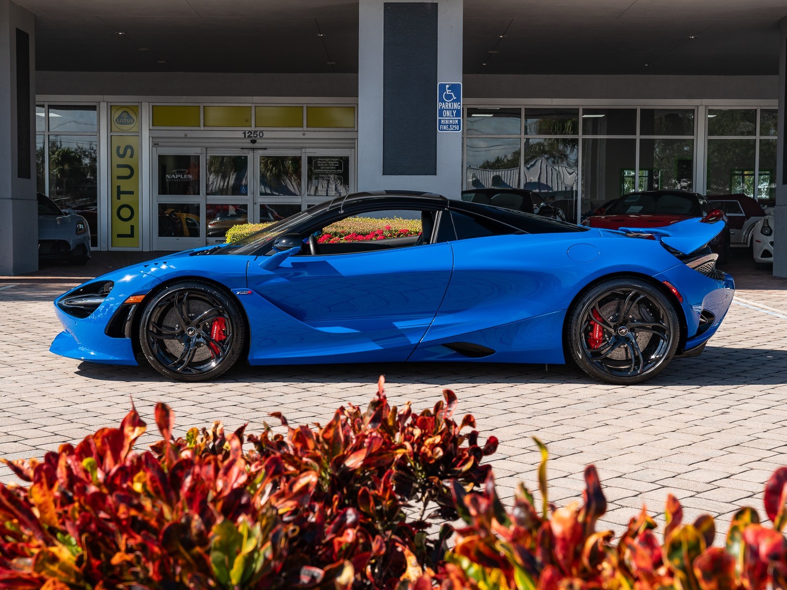 2024 Mclaren 750S Spider photo 3