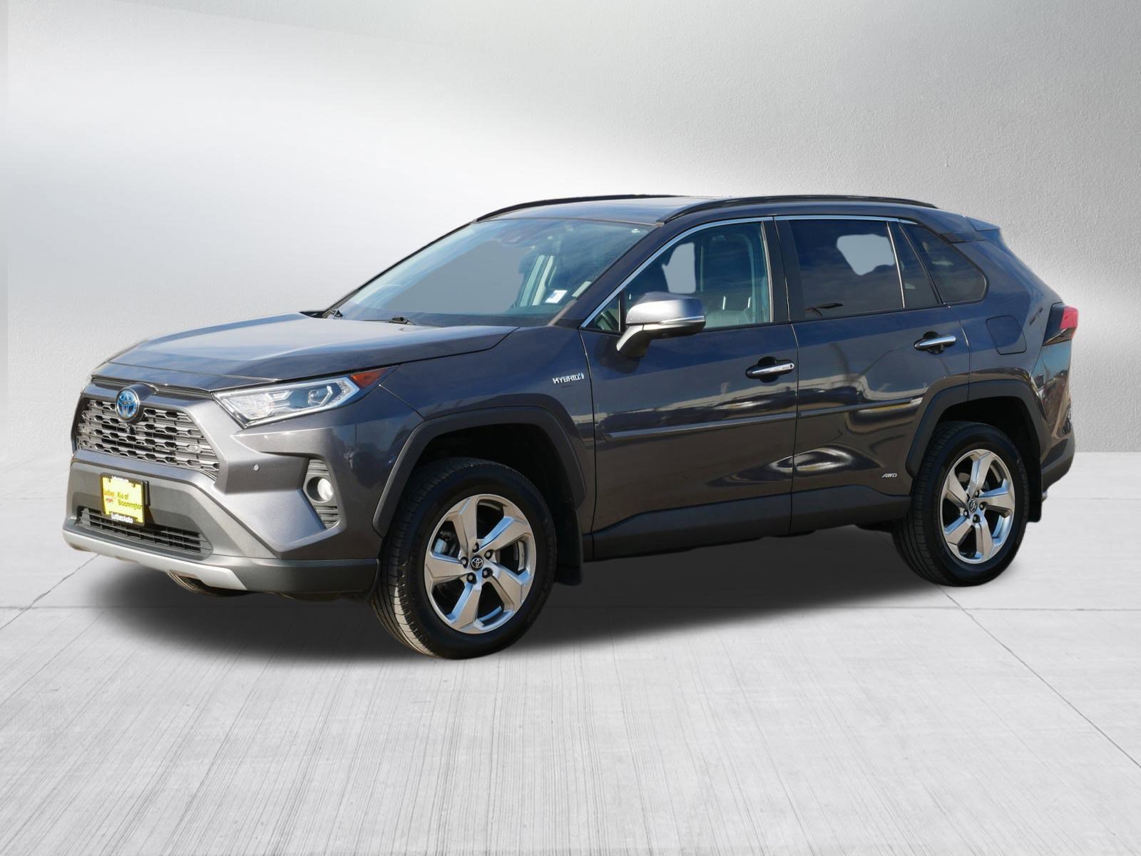 2020 Toyota RAV4 Hybrid Limited photo 2