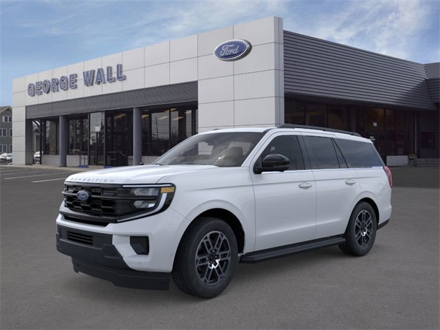 2025 Ford Expedition Active's photo